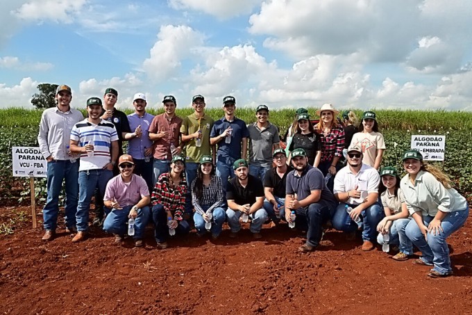 Visita Técnica - Estação  Experimental  do IDR em Cambara  - Pr